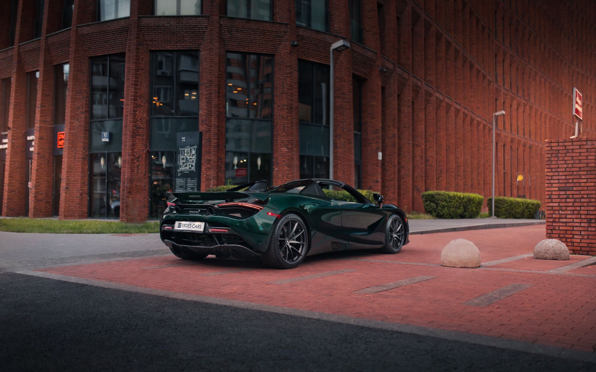 Аренда McLaren 720S в Москве — фото 4