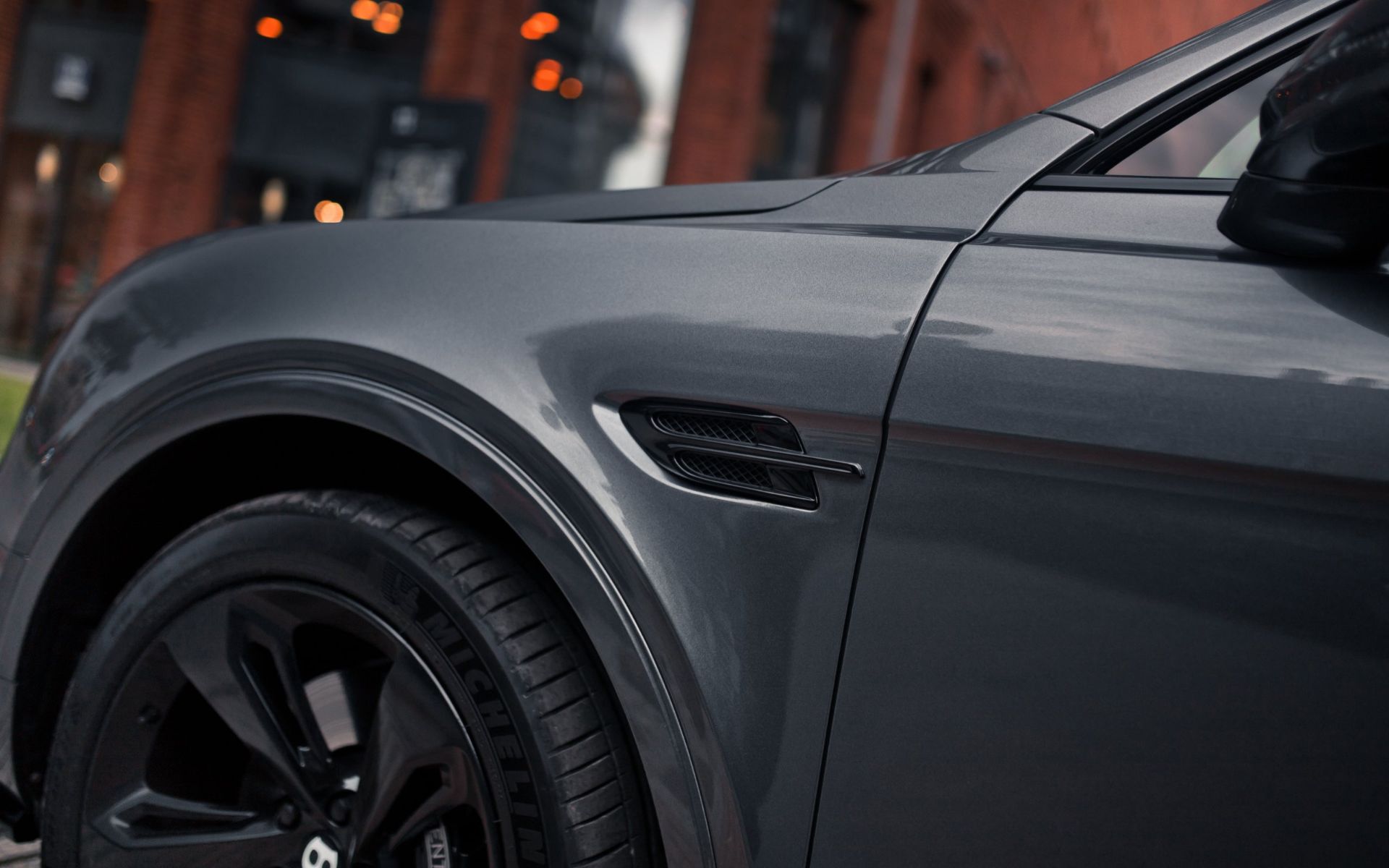 Аренда Bentley Bentayga в Москве — фото 17