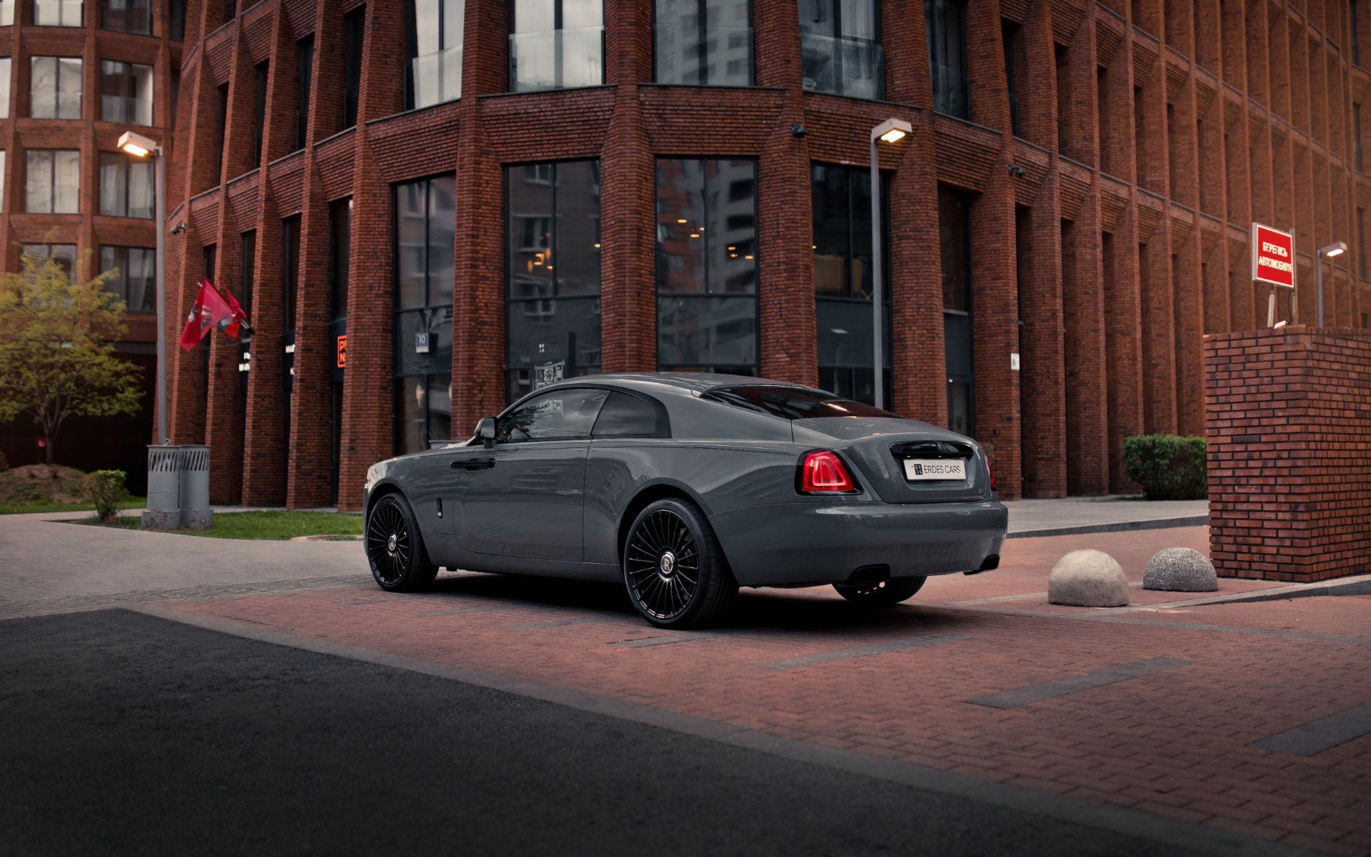 Аренда Rolls Royce Wraith в Москве — фото 14