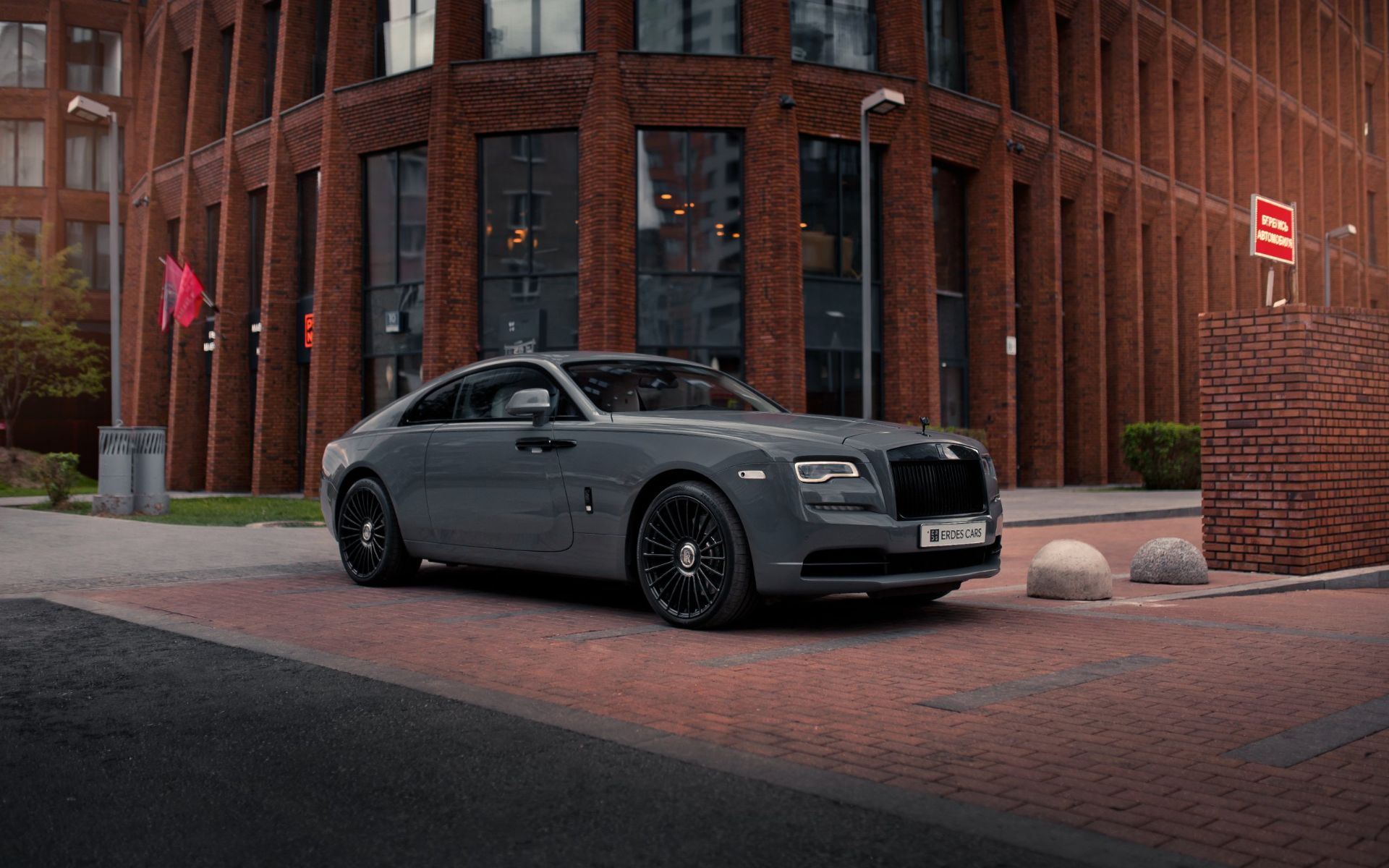 Аренда Rolls Royce Wraith в Москве — фото 8