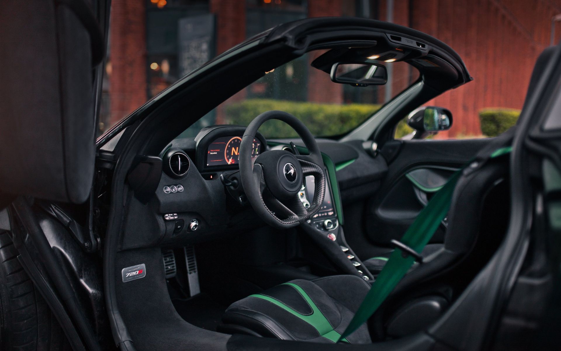 Аренда McLaren 720S в Москве — фото 15
