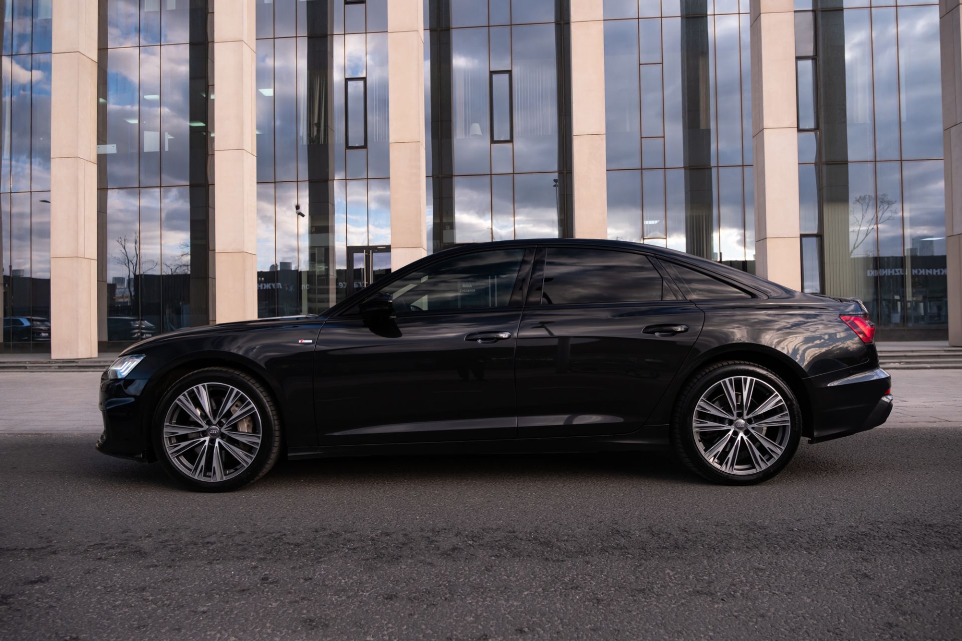 Аренда Audi A6 в Москве — фото 2