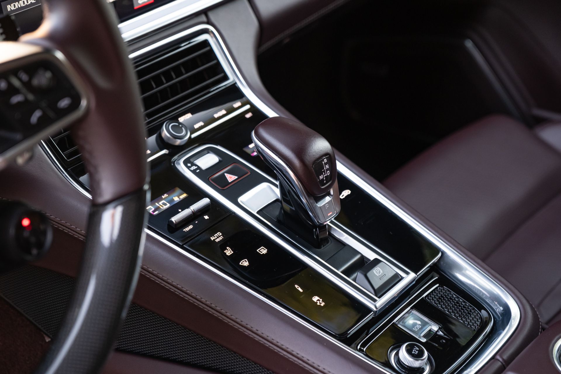 Аренда Porsche Panamera 4 в Москве — фото 6