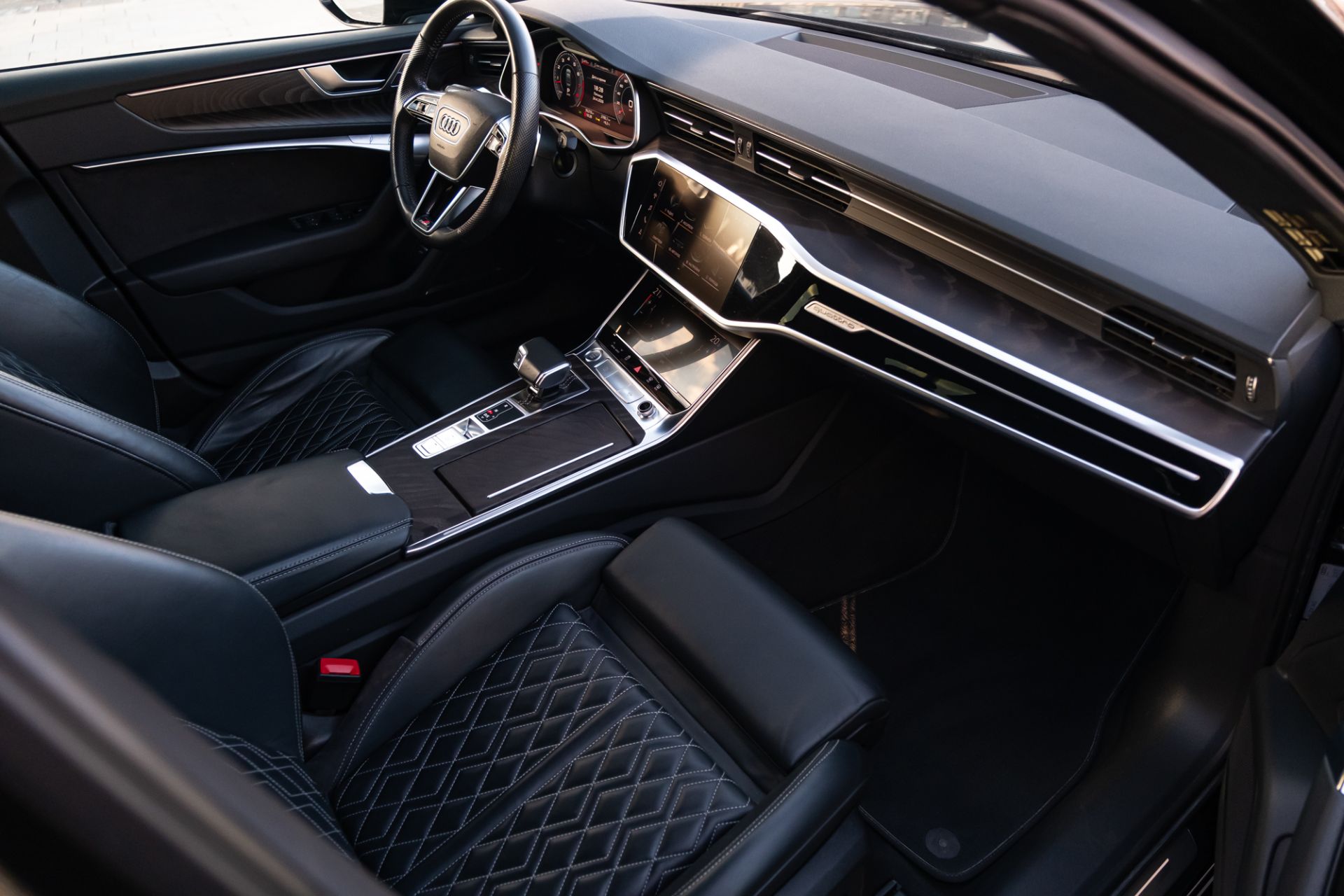Аренда Audi A6 в Москве — фото 13