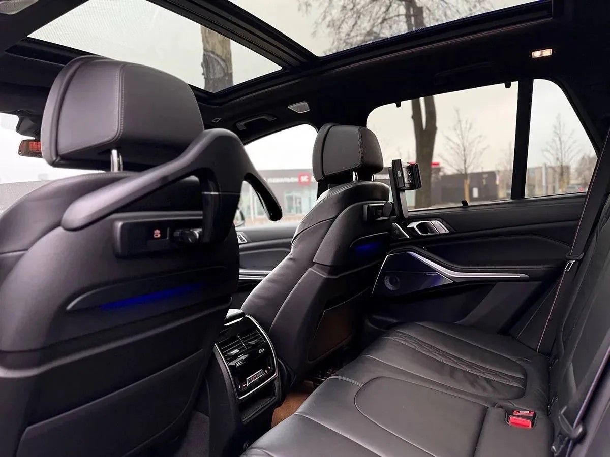 Аренда BMW X5 M50D в Москве — фото 4