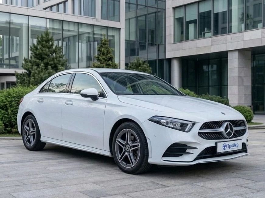 Аренда Mercedes-benz A180 в Москве — фото 2