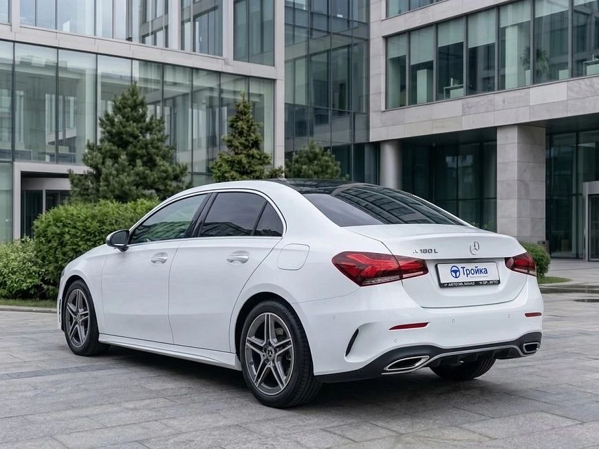 Аренда Mercedes-benz A180 в Москве — фото 4
