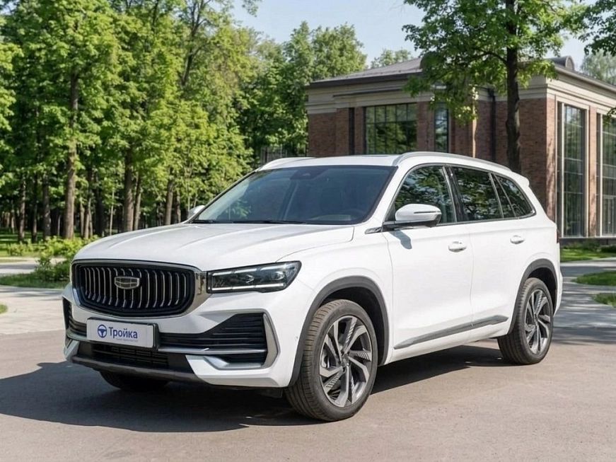 Аренда Geely Monjaro в Москве