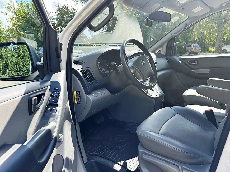 Аренда Hyundai Grand Starex в Москве — фото 5