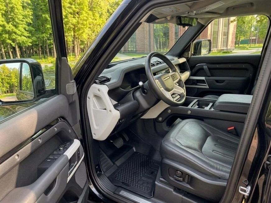 Аренда Land Rover Defender в Москве — фото 5