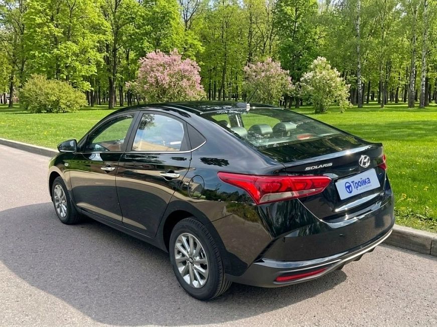 Аренда Hyundai Solaris в Москве — фото 2