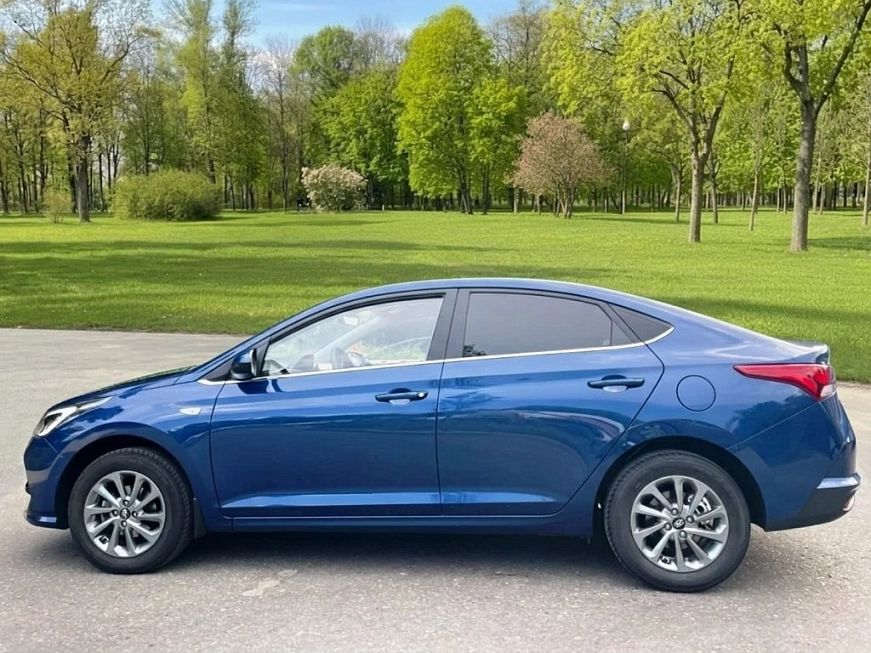 Аренда Hyundai Solaris в Москве — фото 2