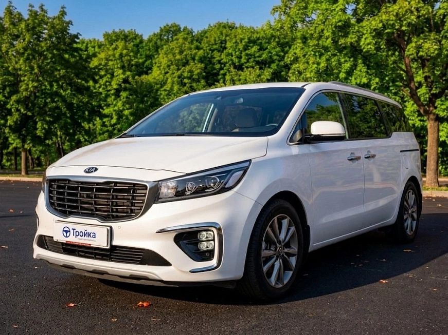 Аренда Kia Carnival в Москве