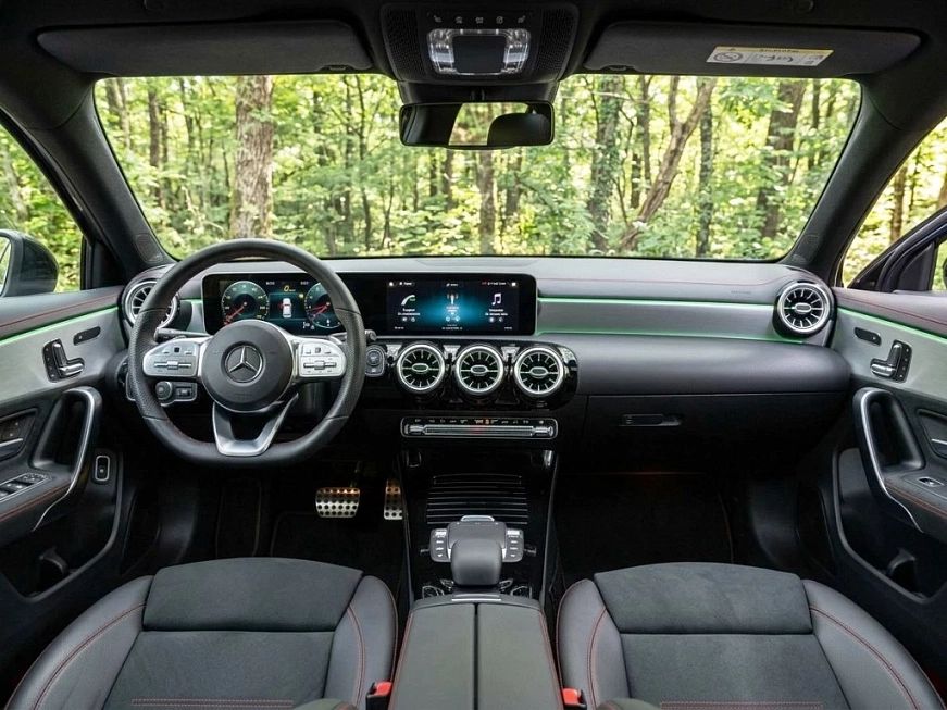 Аренда Mercedes-benz CLA250 в Москве — фото 4