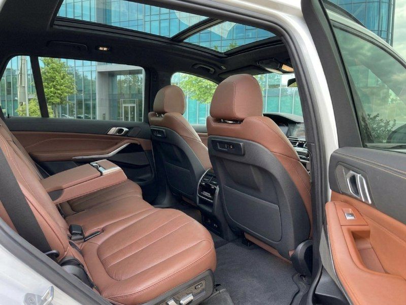Аренда BMW X7 30d в Москве — фото 8