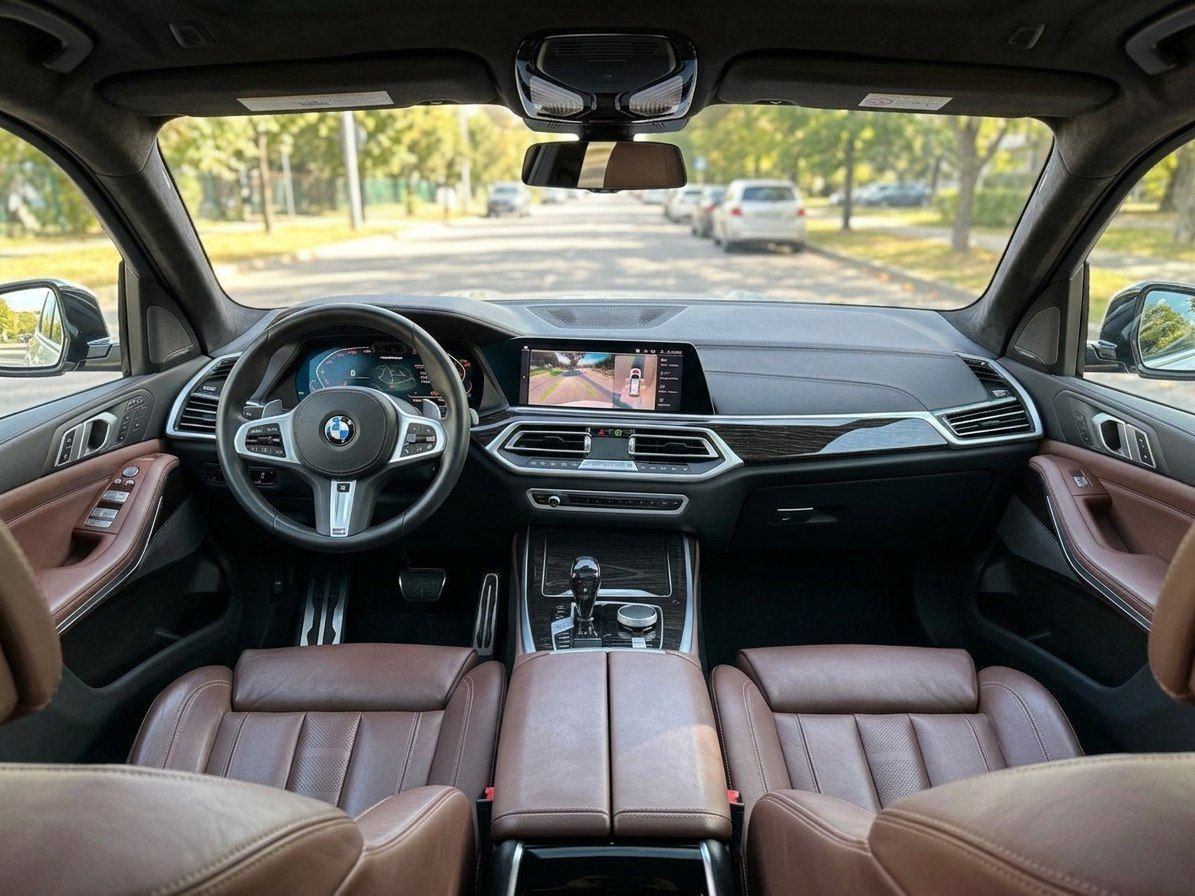 Аренда BMW X7 30d в Москве — фото 6