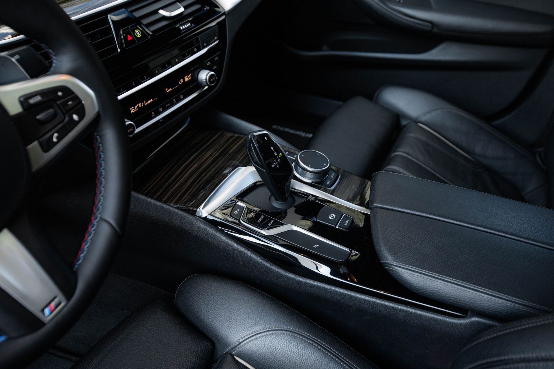Аренда BMW 540i xDrive в Москве — фото 13